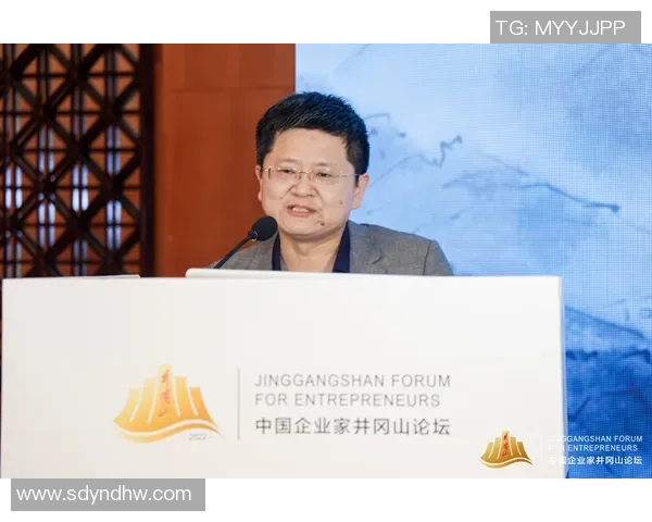 专访杨静:深度剖析足球成功背后的秘诀与经验分享 专访杨静:深度剖析足球成功背后的秘诀与经验分享