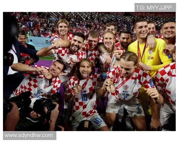 克罗地亚足球明星盘点及其在国际赛场上的辉煌成就 克罗地亚足球明星盘点及其在国际赛场上的辉煌成就