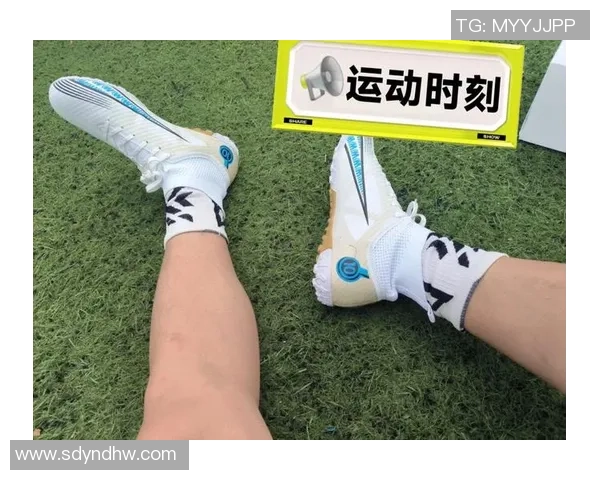 提升运动表现的秘密足球袜足底设计解析与选购指南
