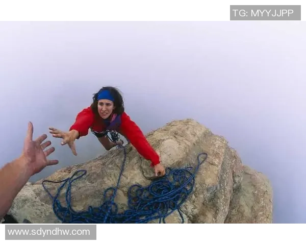 西安攀岩队以54分领跑极限运动世界杯积分榜展现强劲实力 西安攀岩队以54分领跑极限运动世界杯积分榜展现强劲实力