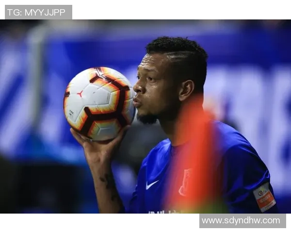 足球禁播引发热议球迷心声与媒体责任的深度探讨